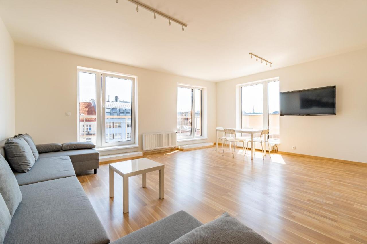 Penthouse # 81 With Panoramic City View In Elite Rezidence With Free Parking Praga Exterior foto
